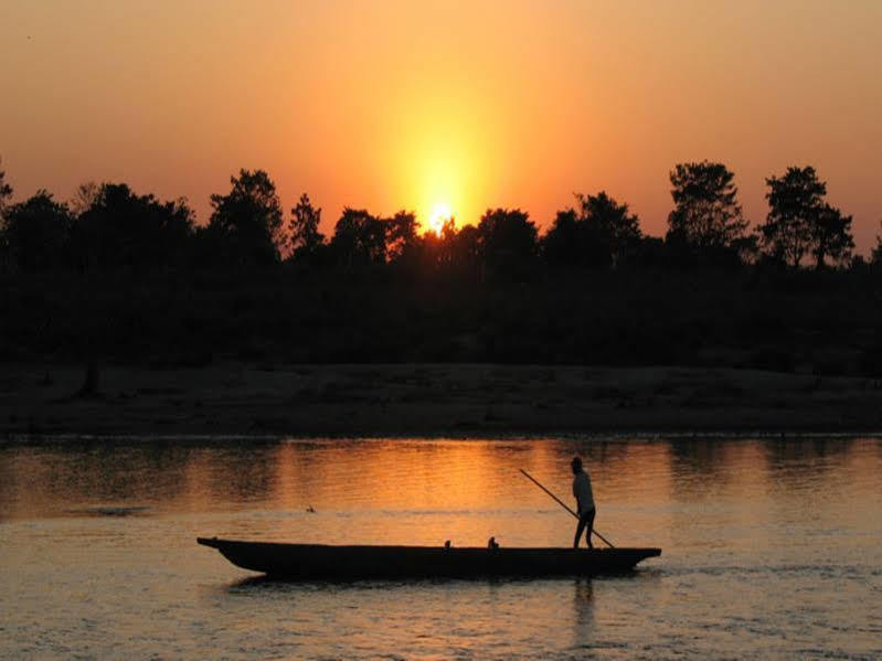 Siddhartha Wildlife Retreat Hotel Meghauli Eksteriør billede